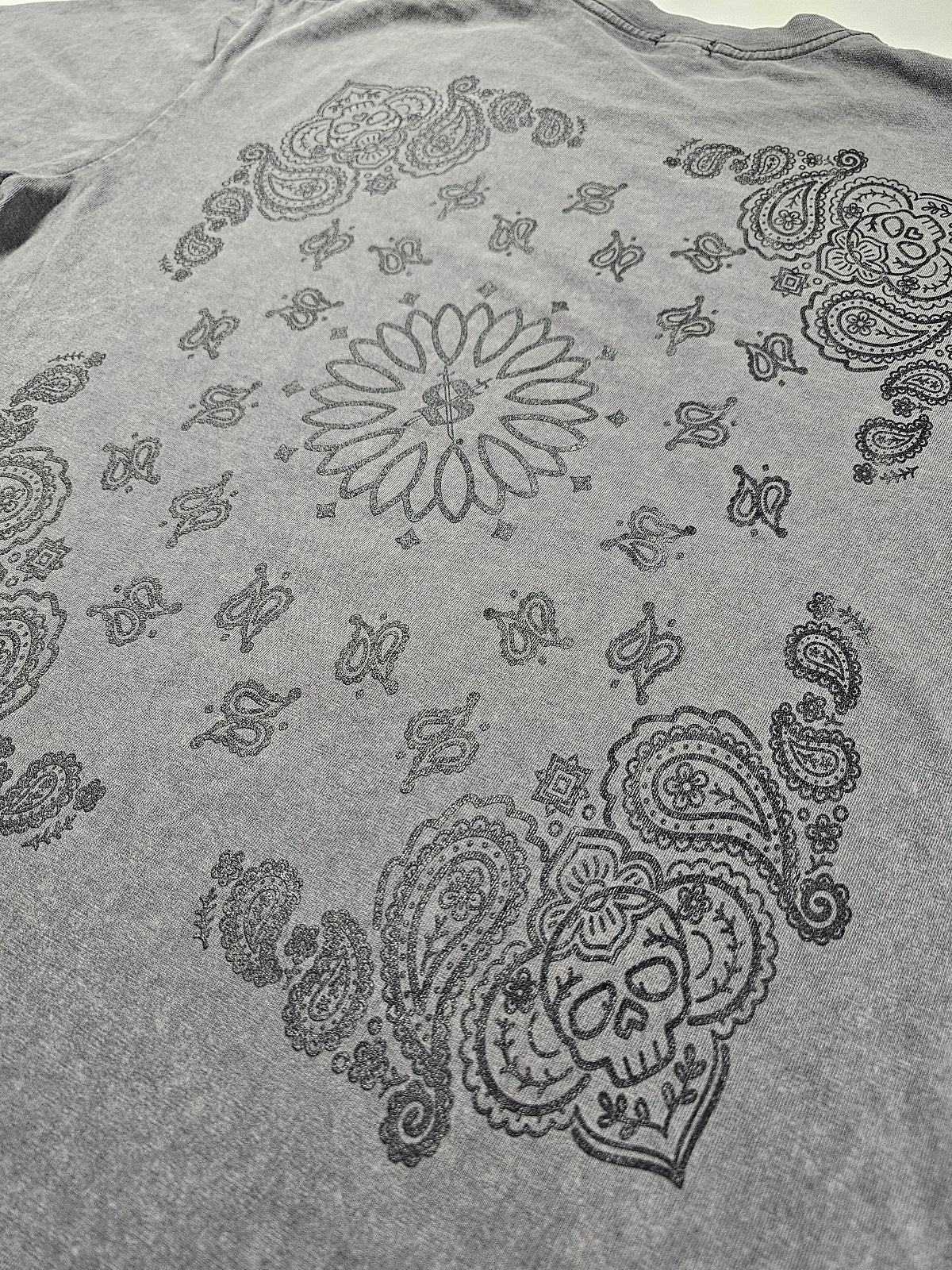 Skull banadana paisley graphic design by Silva Espadas