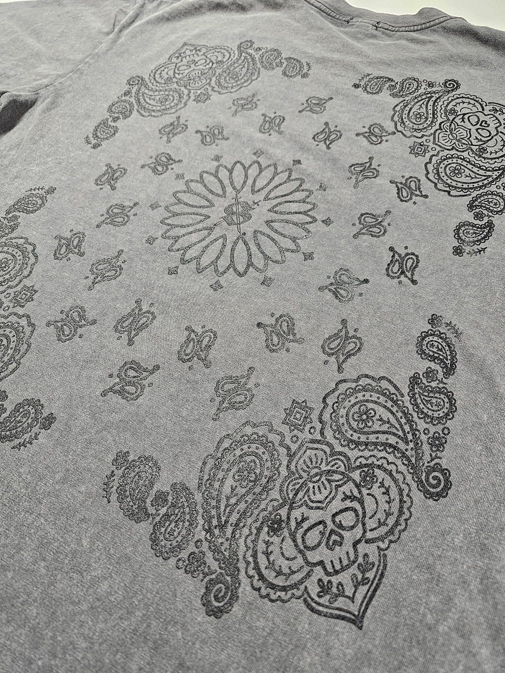 Skull banadana paisley graphic design by Silva Espadas