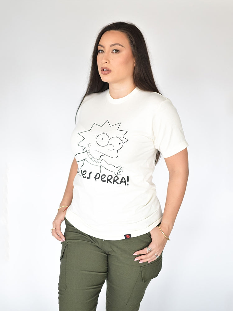 Model wearing Que Ves Perra Tee – unisex Mexican-inspired streetwear by Silva Espadas