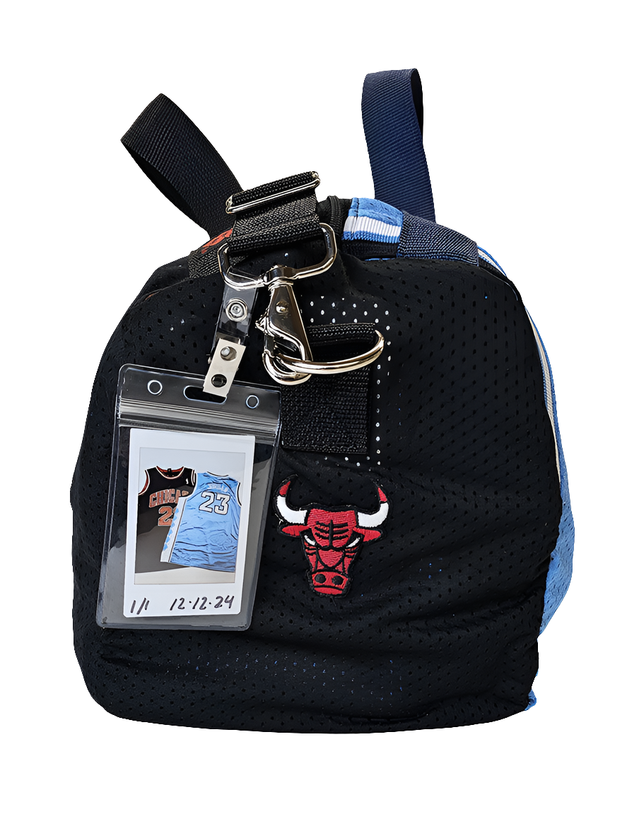 Bulls Jordan Duffle