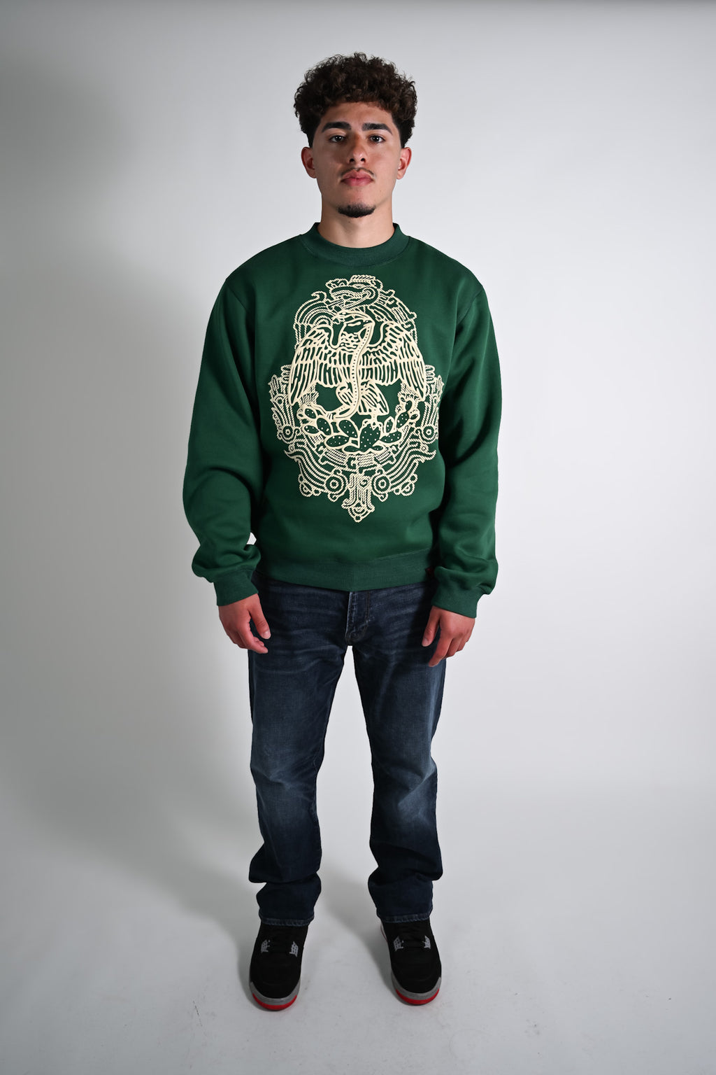 Patria Crewneck