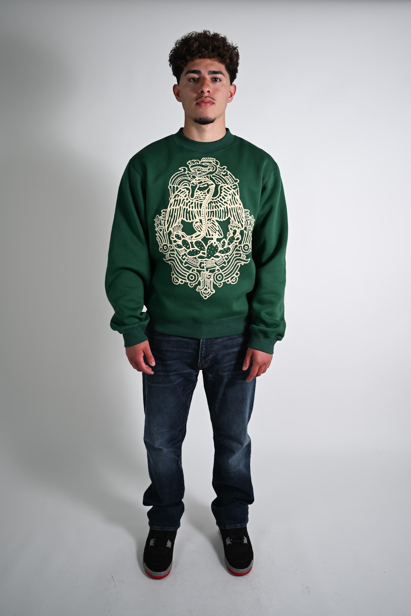 Patria Crewneck